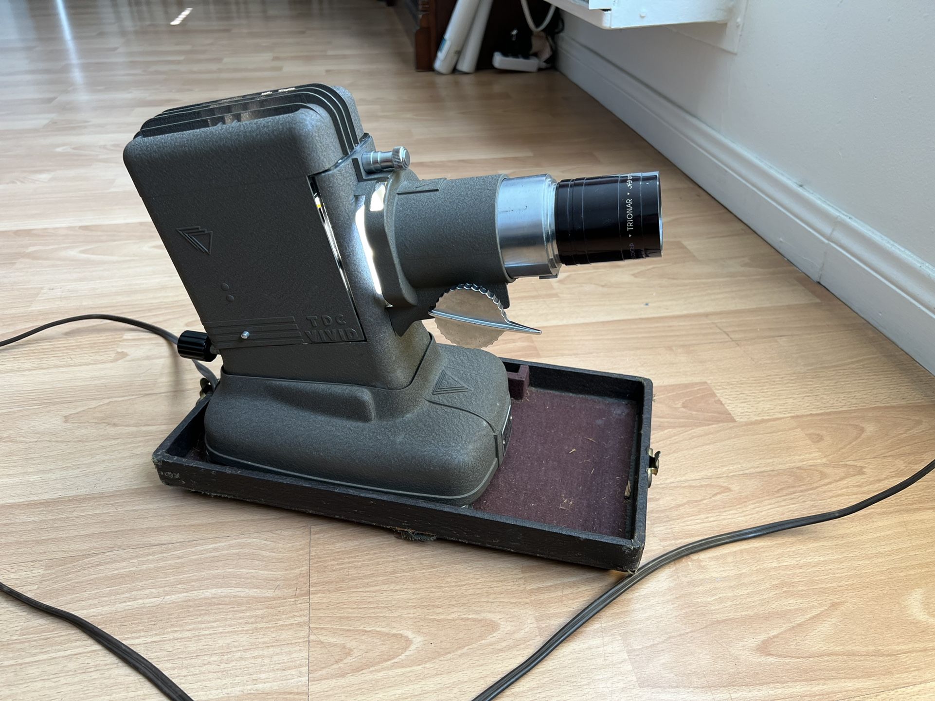 Used Slide Projectors