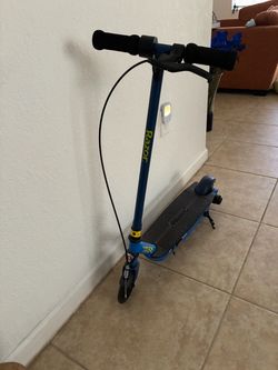 Razor scooter