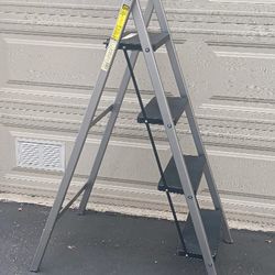 Step Stool Ladder 4-Step Steel Skinny Mini