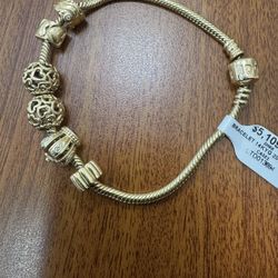 14kt Gold Bracelet 