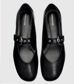 Reformation Flats brand new