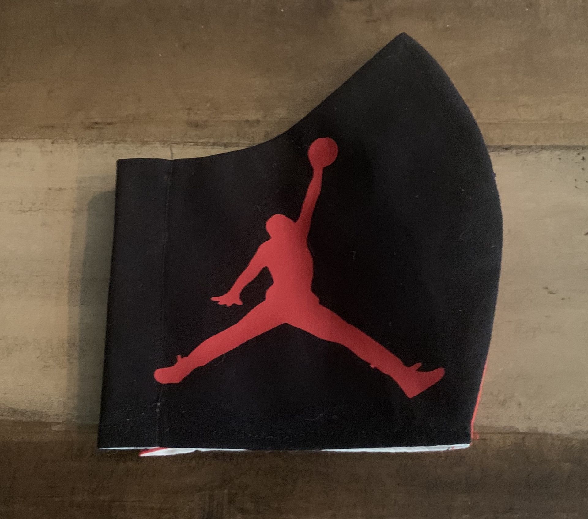 Face covering Jordan basketball red/black