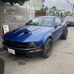 2005 Ford Mustang