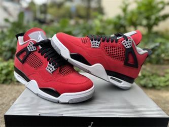 Air Jordan 4 Retro 'Toro Bravo' 2026