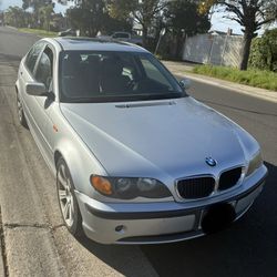 2003 BMW 325i