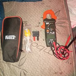 I'm Selling My Digital Clamp Meter