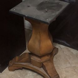 Very nice Thomasville table