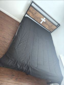 Full Bed, Frame & Mattress + Mattress protector cover 