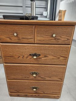 4-drawer dresser
