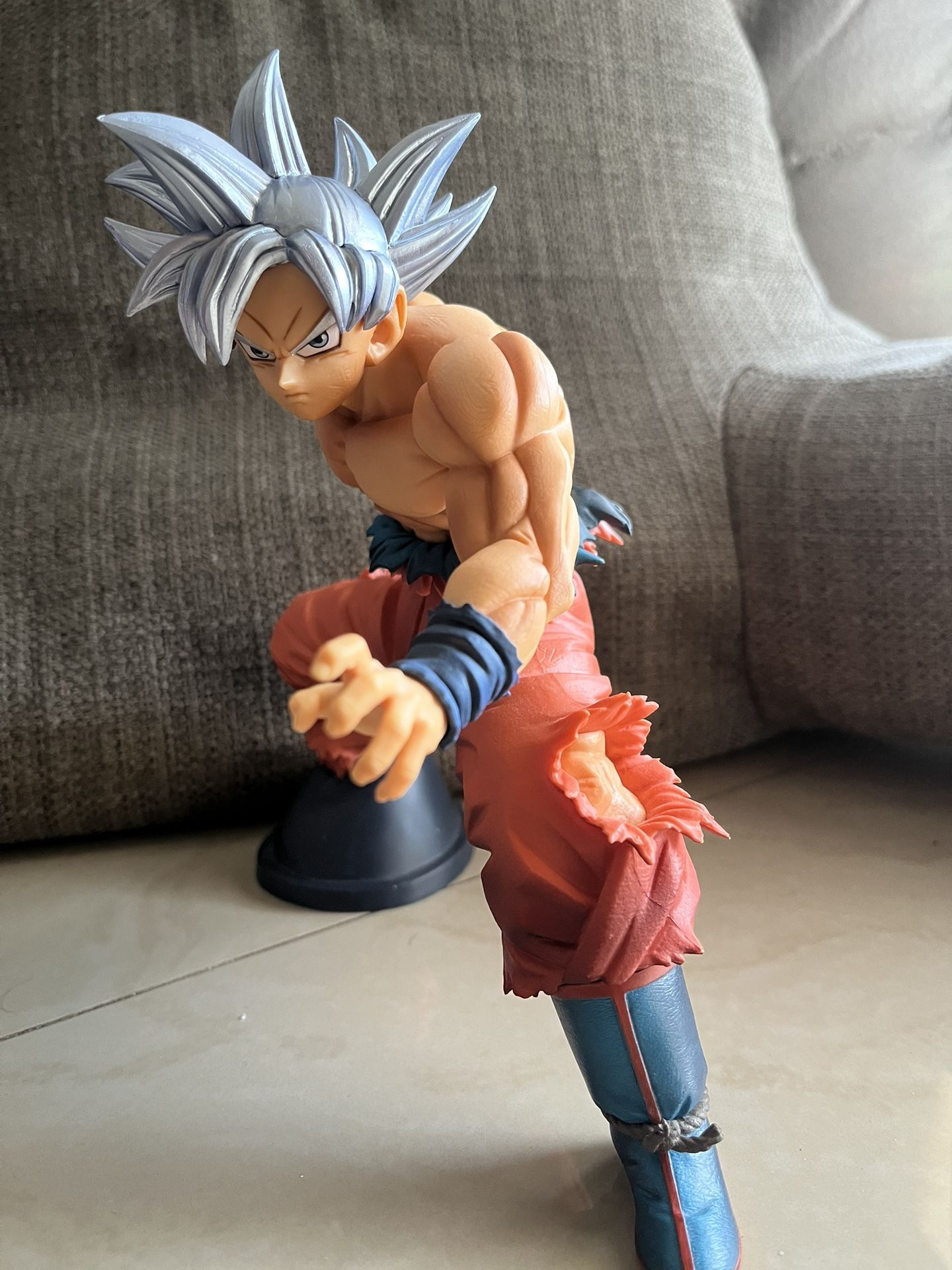 Maximatic UI Goku, Dragon Ball Z Figure