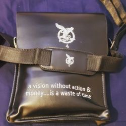 Leather Messenger Crossbody Bags  (10 bags)