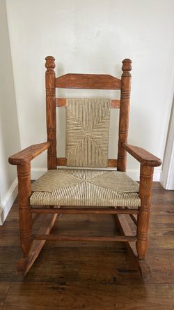 Kid’s Cracker Barrel Rocking Chairs