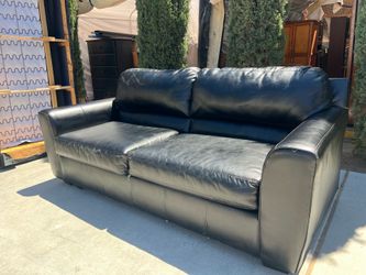 Black Single Sofa!
