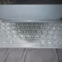 Apple iPad Magic Keyboard (2020, 1st Generation 