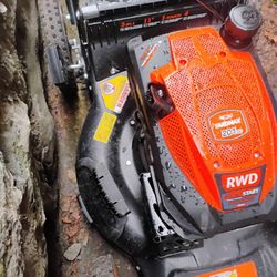 Lawnmower 