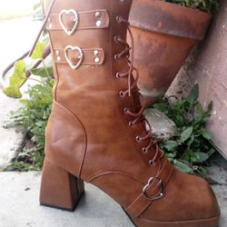 Brown Boots 