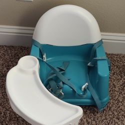 Feeding Booster Seat With Swing Tray 