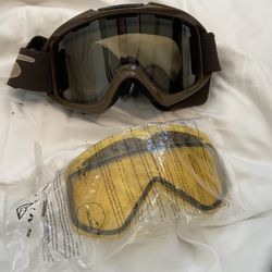 Ski Clothes/equipment