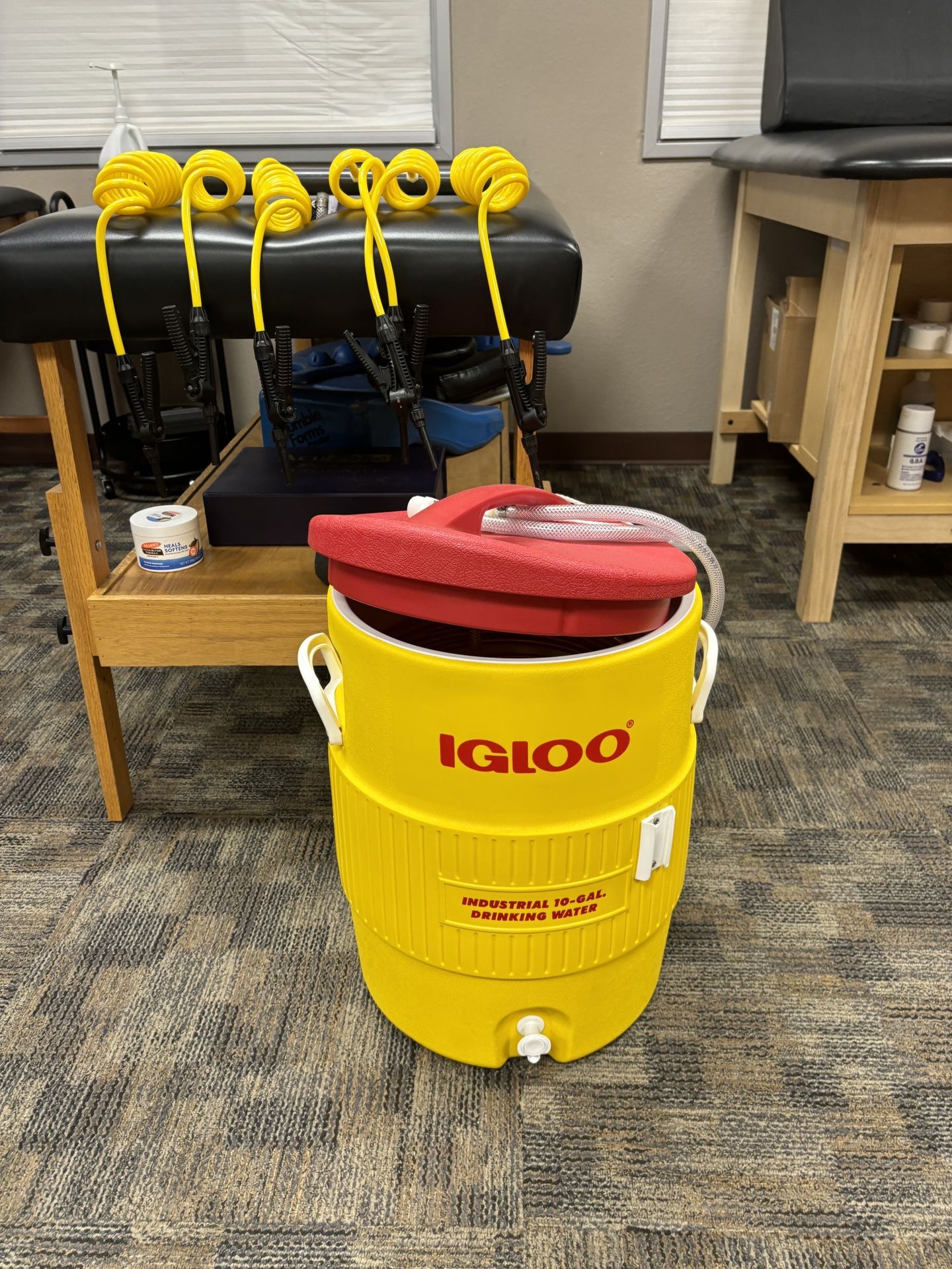Igloo 10gal Cooler Converted Hydration Station 