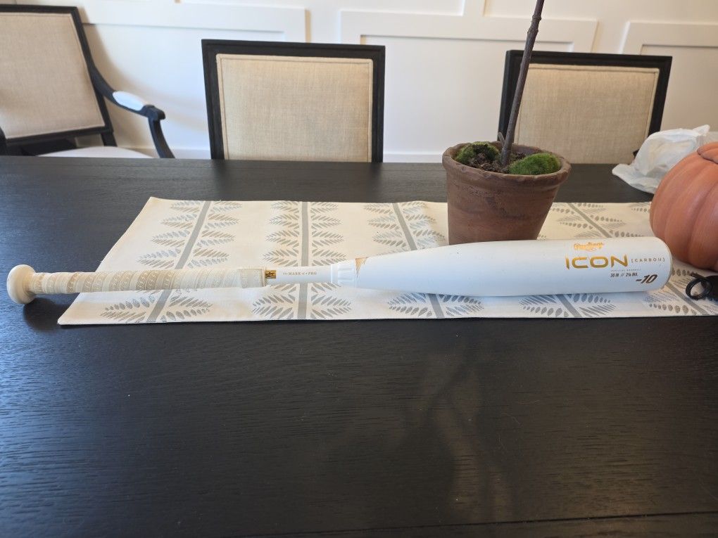 Rawlings Icon 30in. -10 2024