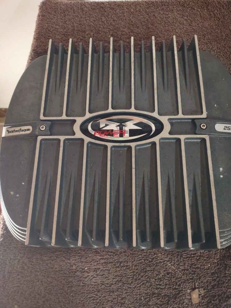 Rockford Fosgate Punch Power 450s 2