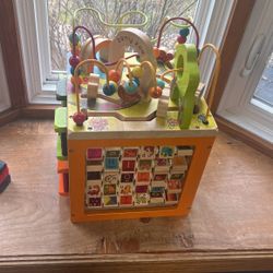 https://offerup.com/redirect/?o=Qi5Zb3U= Zany Zoo Baby/toddler Toy