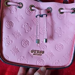 Guess Purse Like New 