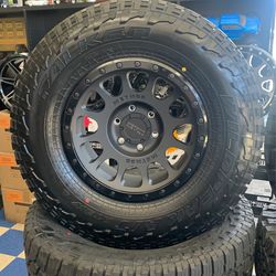 Method Double Blacks 17Inch 6Lug NV305 W/Falken AT4 285:7017