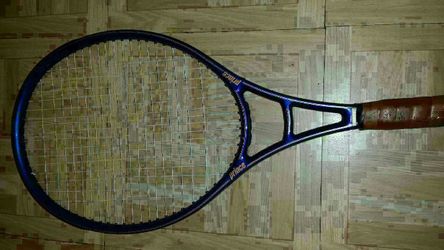 4 good tennis rackets