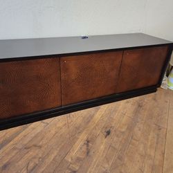Record/Under TV Hutch
