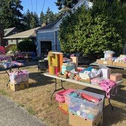 Disney/ Girly Yard Sale