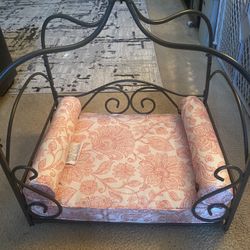 Iron Canopy Pet Bed - Small