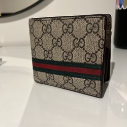 Gucci Wallet 