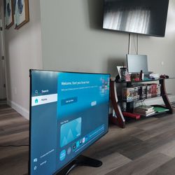 Samsung Smart TV 50-INCH 