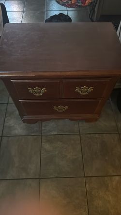 Night stand