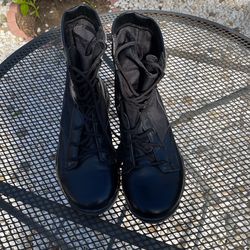 Nike Boots