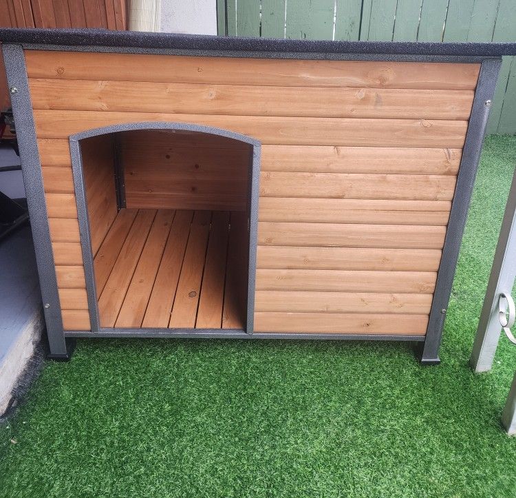 Doghouse Indoor and Outdoor Wooden Dog Kennel