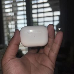 White Wireless Earbuds