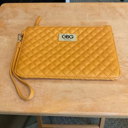 Guess Clutch Pouch Gold