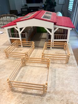 Schleich horse barn
