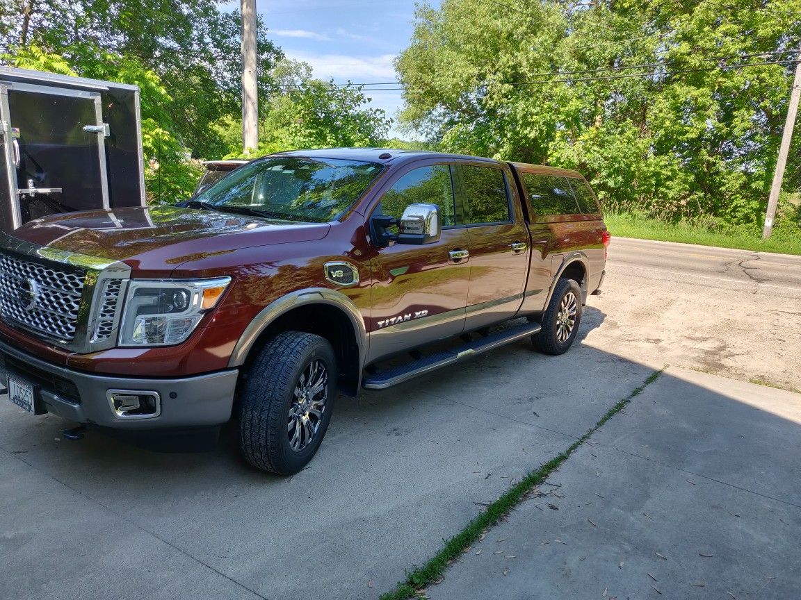 2017 Nissan Titan