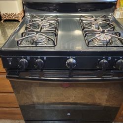 GE Gas Range