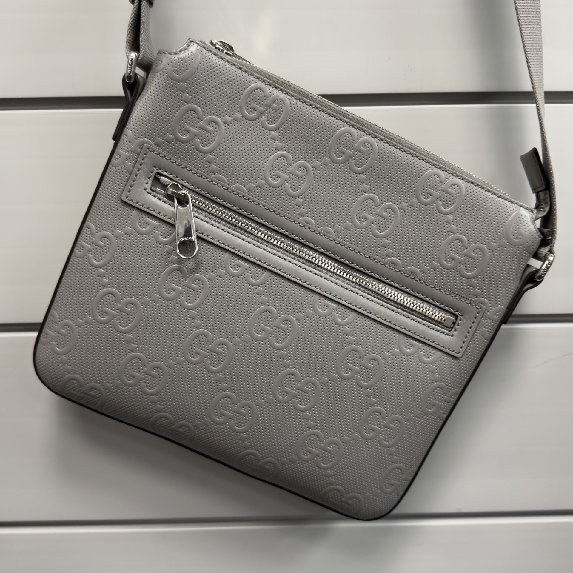Gucci Crossbody Messenger Bag GG Embossed Perforated Leather Medium (Gray) 11055557