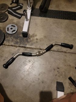 Cable Curl Bar