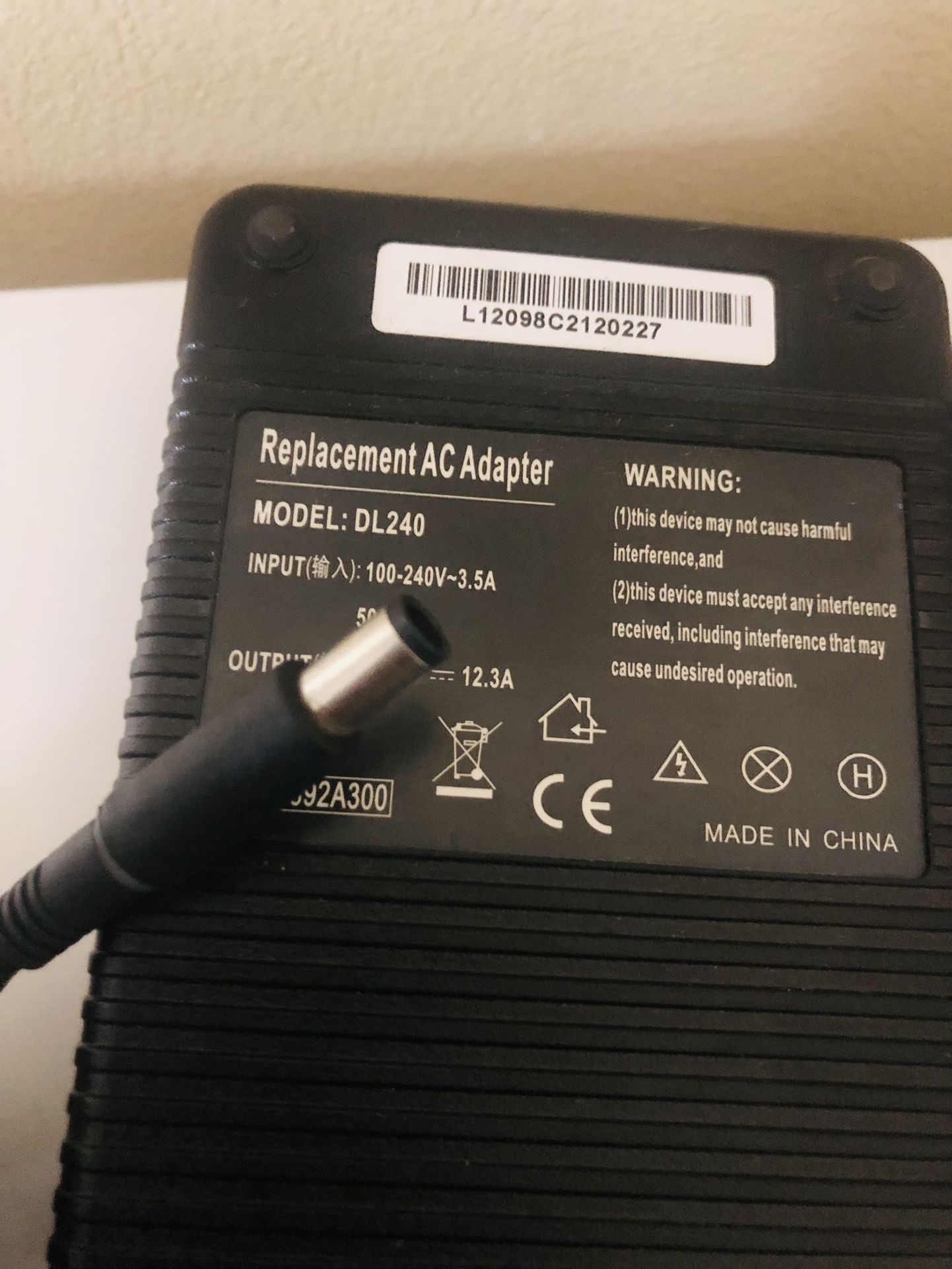 240W 19.5V 12.3A AC Power Adapter Laptop Charger Large Tip GA240PE1-00 dell