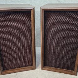 Vintage Johnzer Speakers made in Kent, WA garage