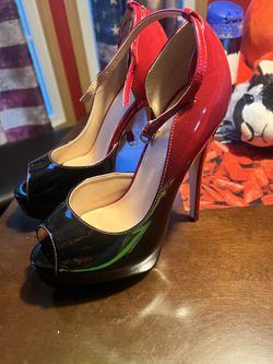 Never Worn Woman’s Shoes