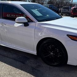 2021 TOYOTA-CAMRY 