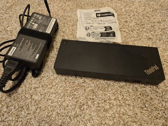 ThinkPad Universal Thunderbolt 4 Dock