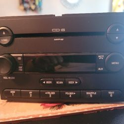 2005 Ford F-150 Pickup OEM Original AM FM Radio MP3 6 Disc Player